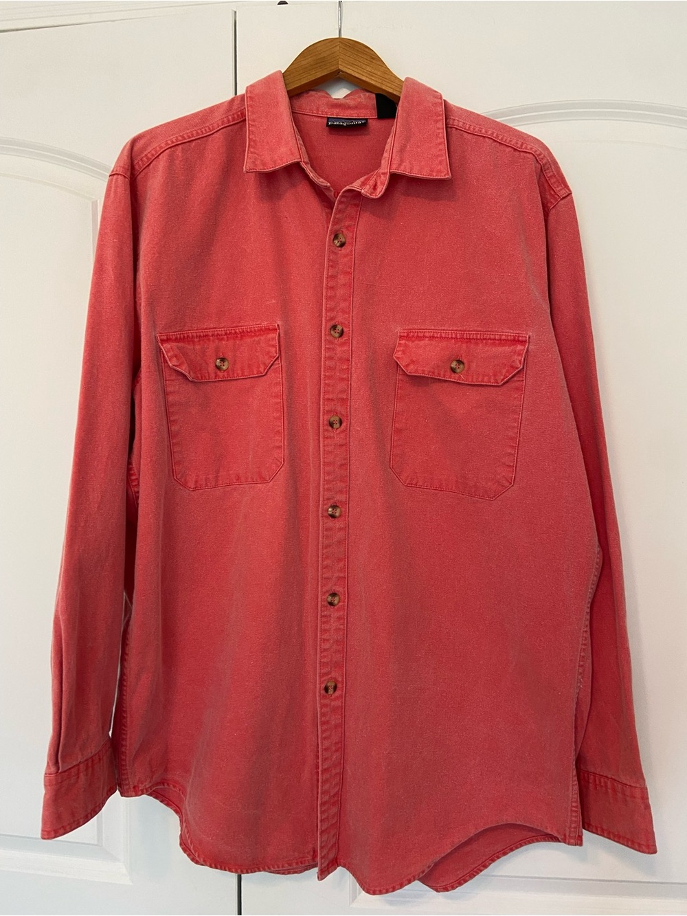 Vtg Patagonia Men’s Canvas Button Down Work Shirt XL Long Sleeve 100% Cotton Red